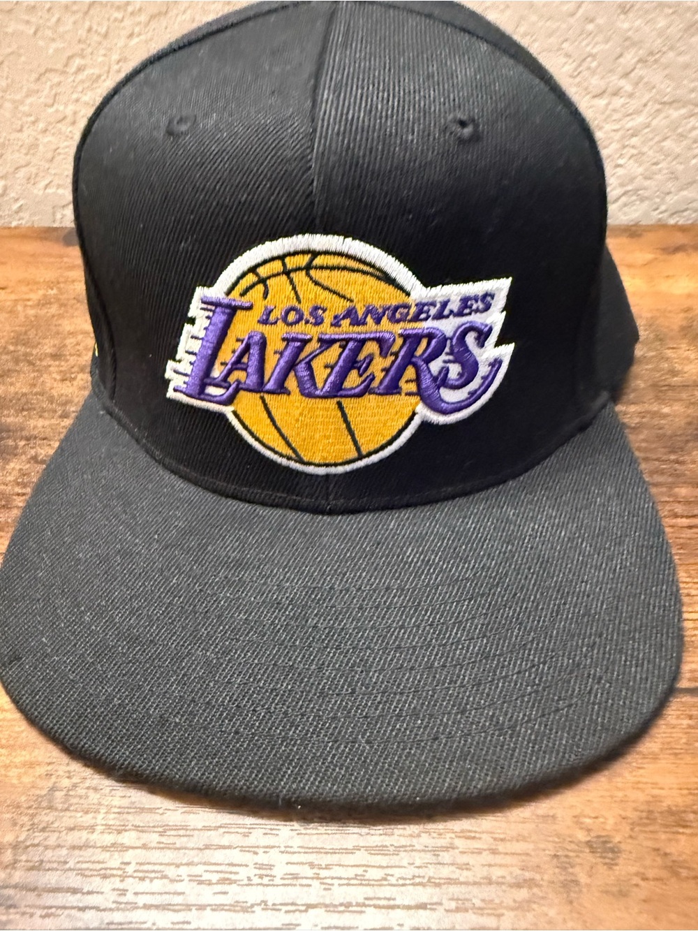 Mitchell & Ness Los Angeles Lakers Black Snapback Hat
